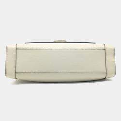 مملوكة مسبقًا Gucci White Leather GG Dahlia Chain Shoulder Bag