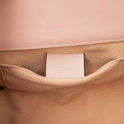 مملوكة مسبقًا Gucci Pink Small Crystal Embellished Leather Star Padlock Crossbody