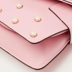 مملوكة مسبقًا حقيبة كروس بودي جلد زهري ميني برودواي كوين مارغريت مرصعة باللؤلؤ من غوتشي بيبي