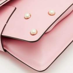 مملوكة مسبقًا حقيبة كروس بودي جلد زهري ميني برودواي كوين مارغريت مرصعة باللؤلؤ من غوتشي بيبي