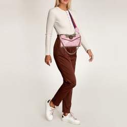 مملوكة مسبقًا حقيبة كروس بودي جلد زهري ميني برودواي كوين مارغريت مرصعة باللؤلؤ من غوتشي بيبي