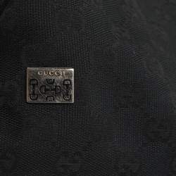 مملوكة مسبقًا حقيبة كتف غوتشي قماش GG وجلد سوداء