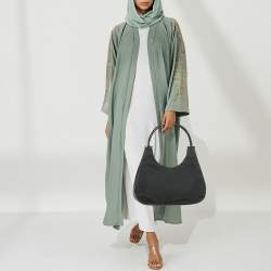 مملوكة مسبقًا حقيبة يد غوتشي توت نايلون أسود بمقبض من الخيزران