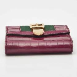 مملوكة مسبقًا محفظة ثلاثية الطيات غوتشي سيلفي جلد التمساح الفوشيا