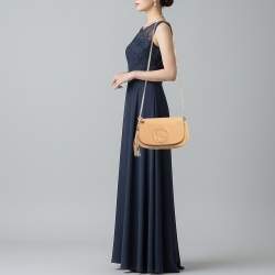 مملوكة مسبقًا حقيبة كتف غوتشى جلد سوهو أسود بسلسلة وقلاب