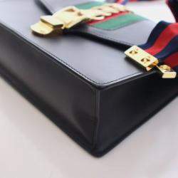 Pre Owned Gucci Medium Calfskin Sylvie