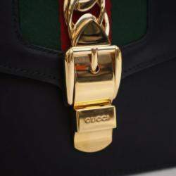 Pre Owned Gucci Medium Calfskin Sylvie