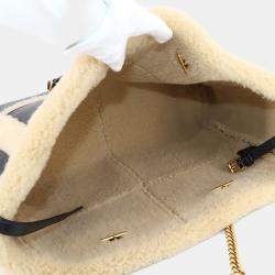 مملوكة مسبقًا حقيبة يد غوتشي مارمونت جلد فرو أسود