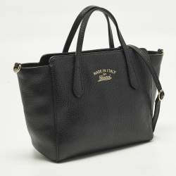 مملوكة مسبقًا حقيبة يد غوتشي سوينغ صغيرة جلد أسود