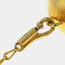 مملوكة مسبقًا Gucci Gold Metal Gg Pouch Chain Shoulder Bag