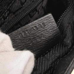 مملوكة مسبقًا Gucci Black Leather Shoulder Bag