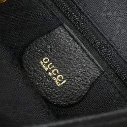 Pre Owned حقيبة كتف غوتشي شامواه سوداء مع حلقة معدنية للكتف