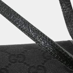 مملوكة مسبقًا Gucci Black GG Bamboo Shoulder Bag