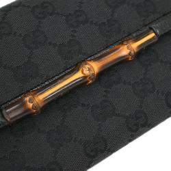 مملوكة مسبقًا Gucci Black GG Bamboo Shoulder Bag