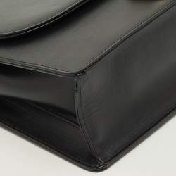 مملوكة مسبقًا Gucci GG Ring Flap Black Leather Shoulder Bag