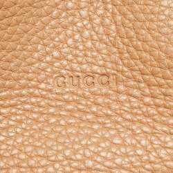 مملوكة مسبقًا حقيبة يد غوتشي بامبو ديلي جلد بيج