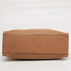 مملوكة مسبقًا حقيبة يد غوتشي بامبو ديلي جلد بيج