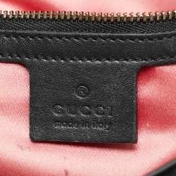 مملوكة مسبقًا Gucci GG Marmont Flap Medium Black Matelassé Velvet Shoulder Bag