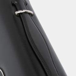 Pre Owned حقيبة غوتشي ساتشل غي جي جلد صغيرة سوداء