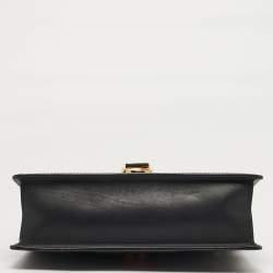 مملوكة مسبقًا حقيبة كتف غوتشي سيلفي جلد أبيض بسلسلة ويب صغيرة