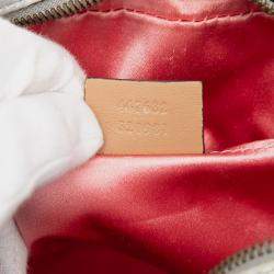 Pre Owned حقيبة كروس غوتشي أرْيَا جلد ماتلاسي فضي مزخرف بلآلئ جي جي صغير