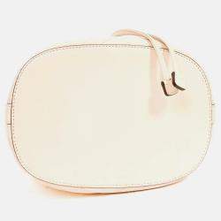 مملوكة مسبقًا حقيبة غوتشي دلو جلد أبيض متوسط GG مارمونت مع حزام