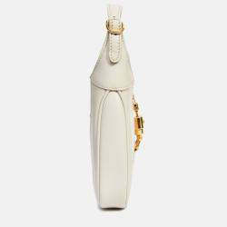 مملوكة مسبقًا Gucci Cream Leather Jackie 1961 Mini Horsebit Bag