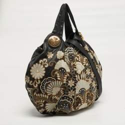 Pre Owned Gucci Embroidered Hysteria Black Leather Hobo