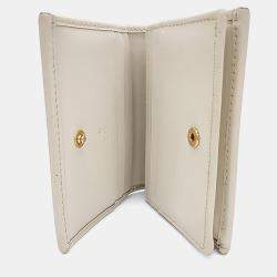مملوكة مسبقًا محفظة غوتشي بيج بيضاء بي في سي 1955 حدوة قابلة للطي