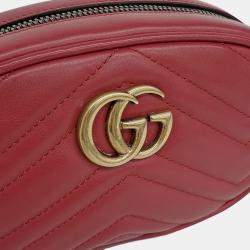 مملوكة مسبقًا Gucci Red Leather Gg Marmont Matelasse Belt Bag