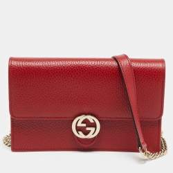 Pre Owned Gucci Interlocking G Red Leather Wallet On Chain