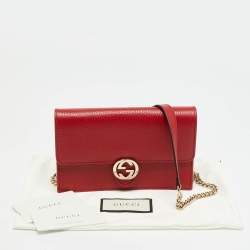Pre Owned Gucci Interlocking G Red Leather Wallet On Chain
