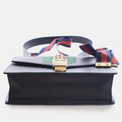 مملوكة مسبقًا Gucci Black Small Leather Sylvie Web Satchel
