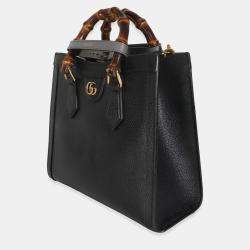 مملوكة مسبقًا حقيبة يد غوتشي ديانا صغيرة جلد دالر محكم رمادي مغبر أسود