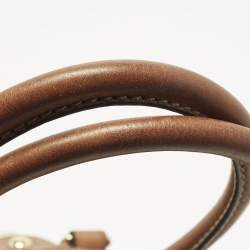 مملوكة مسبقًا Gucci Sukey Medium Beige/Bronze GG Canvas and Leather Bag