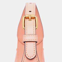 Pre Owned حقيبة نصف قمر هوبو جلد ماتيلس وردي صغير جي جي غوتشي مارمونت