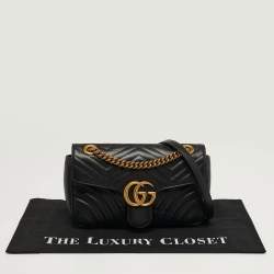 مملوكة مسبقًا Gucci GG Marmont Small Black Matelasse Leather Shoulder Bag