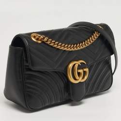 مملوكة مسبقًا Gucci GG Marmont Small Black Matelasse Leather Shoulder Bag