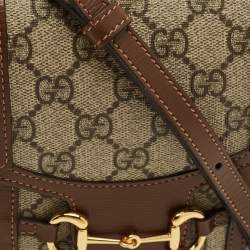 مملوكة مسبقًا Gucci Horsebit 1955 Brown/Beige GG Supreme Canvas Crossbody Bag