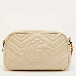 مملوكة مسبقًا حقيبة كاميرا غوتشي جلد أخضر ماتيلسه GG صغيرة