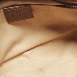 مملوكة مسبقًا حقيبة كاميرا جلد متموج قطري بني ميني GG مارمونت من غوتشي