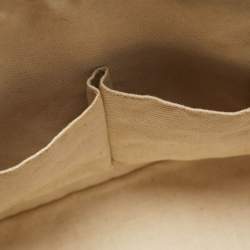 مملوكة مسبقًا Gucci Nice Black Microguccissima Patent Leather Dome Satchel