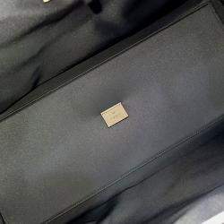 مملوكة مسبقًا Gucci Brown Nylon Off the Grid Tote Bag