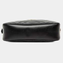 مملوكة مسبقًا حقيبة كروس بودي جلد متلاسيه جي جي صغيرة سوداء غوتشي