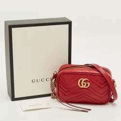 مملوكة مسبقًا Gucci GG Marmont Mini Red Matelassé Leather Camera Bag