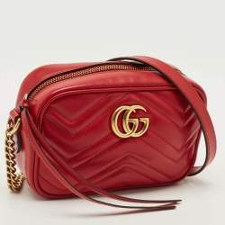 مملوكة مسبقًا Gucci GG Marmont Mini Red Matelassé Leather Camera Bag