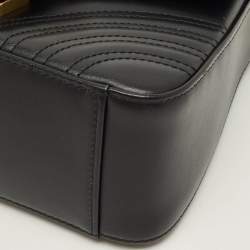 مملوكة مسبقًا Gucci GG Marmont Mini Black Matelassé Leather Top Handle Bag