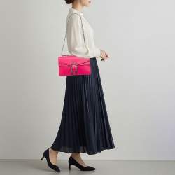 Pre Owned حقيبة كتف صغيرة غوتشي دينوسية قماش جي جي سوبريم وزخاف شامواه أسود/بيج