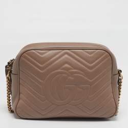 Pre Owned حقيبة كتف غوتشي جي جي مارمونت جلد ماتيلسيي كاميرا وردي قديم