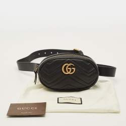 مملوكة مسبقًا Gucci GG Marmont Black Matelassé Leather Belt Bag